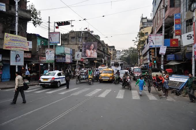 East West Metro: মেট্রোর কাজের জন্য অনির্দিষ্টকাল বন্ধ থাকবে কলকাতার কোন রাস্তা?
