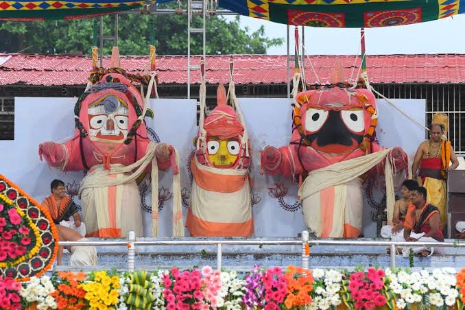 Jagannath: জৈষ্ঠ শেষে জগন্নাথ দেবের স্নানযাত্রা, পালিত হচ্ছে মহা সমারোহে