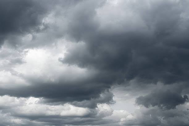Weather: উত্তরবঙ্গে ভারী বৃষ্টি, দক্ষিণবঙ্গে অস্বস্তিকর গরম কমবে কবে?