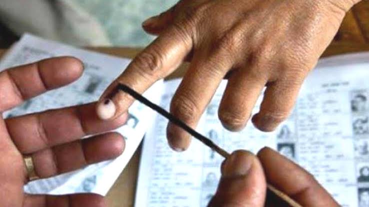 Election: রাজ্যের সাত পুরসভায় ভোটের প্রস্তুতি শুরু কমিশনের