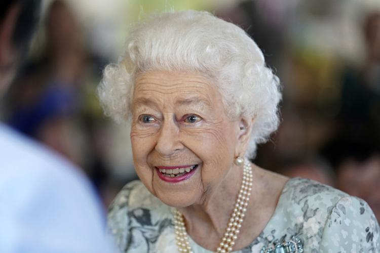 Queen Elizabeth: সংকটজনক রানি এলিজাবেথ, উদ্বেগে গোটা বিশ্ব