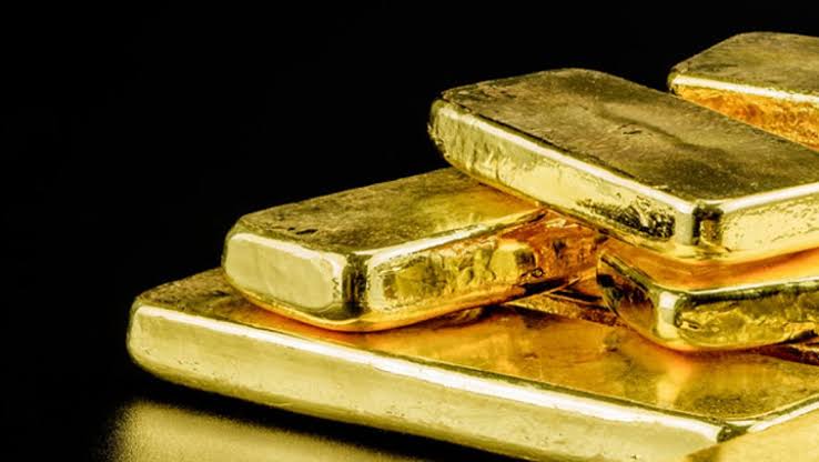 Gold Recovery: পাচারের চক্রান্ত ফাঁস! কলকাতায় উদ্ধার বিপুল পরিমাণ সোনা