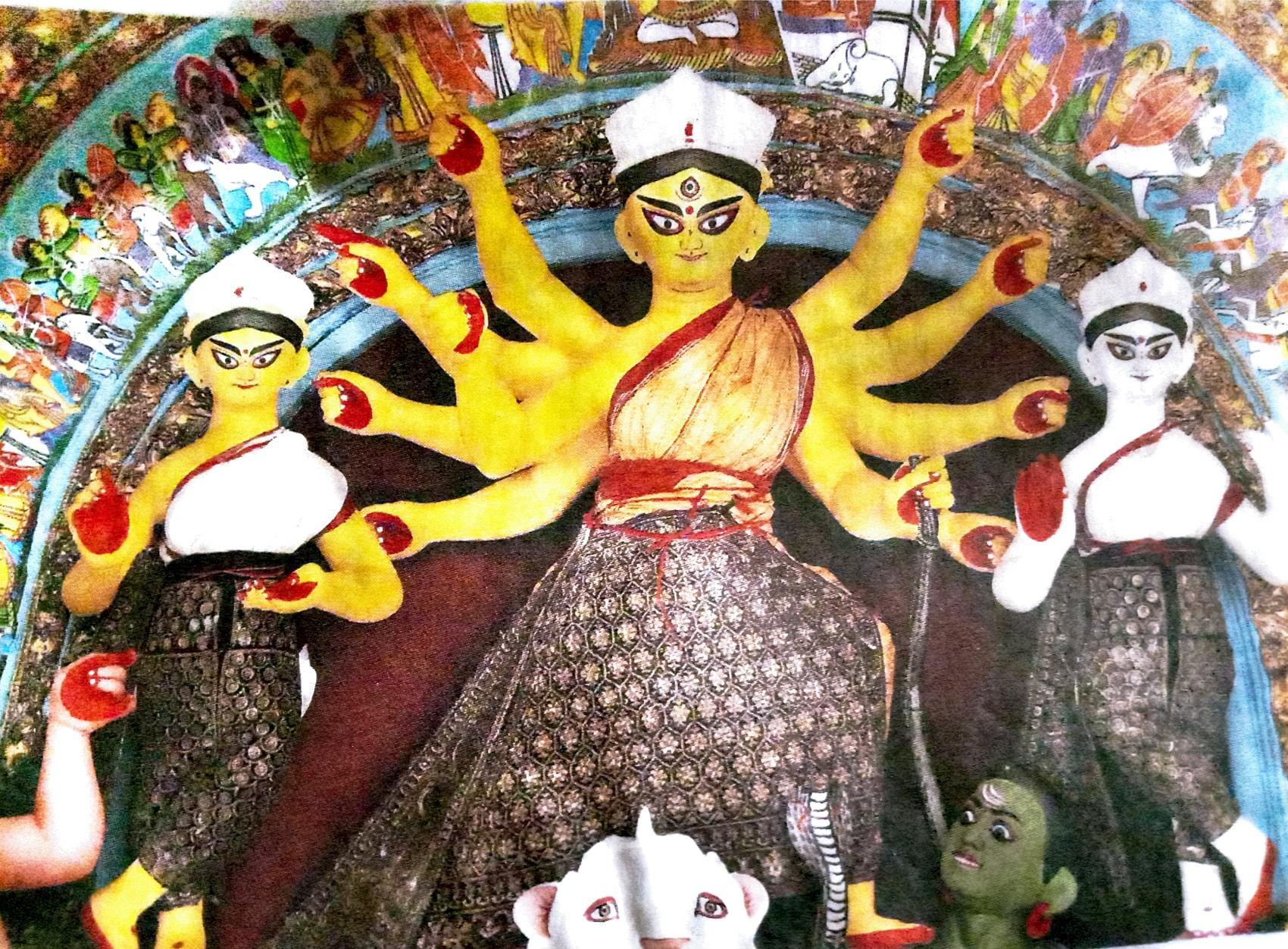Durga Puja: কুমারী পুজোর সঙ্গেই হয় সধবা পুজো! জানেন শীলবাড়ির দুর্গাপুজোর রীতিনীতি?