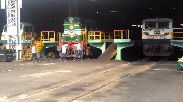 Indian Railway: আস্ত ট্রেন চুরি! চোরেদের কীর্তি দেখে হতবাক রেল কর্তারা