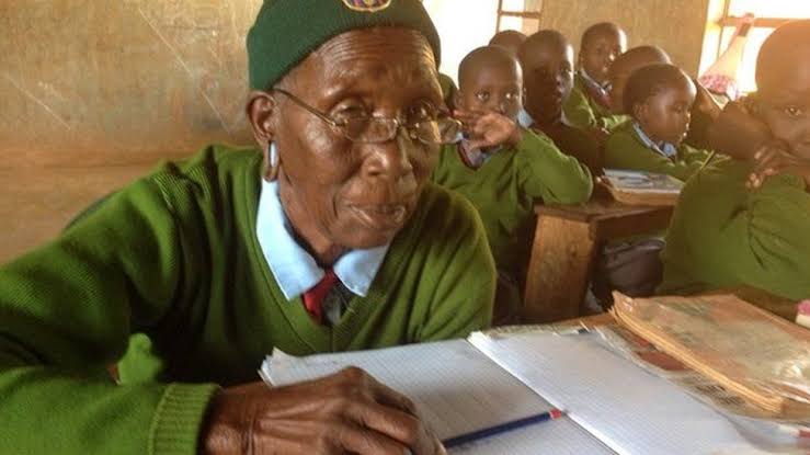 Oldest School Student: ৯৯ বছরেও নিয়মিত যেতেন স্কুলে, মৃত্যু বিশ্বের প্রবীণতম প্রাথমিক স্কুল পড়ুয়ার