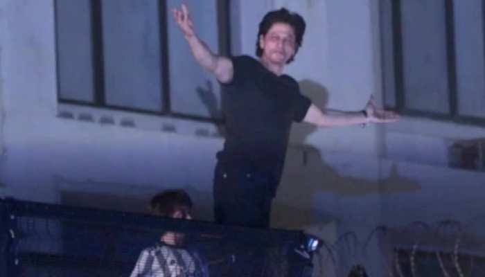 Shahrukh Khan: পেরুতেও ধুমধাম করে পালিত হয় ‘কিং-খানের’ জন্মদিন!