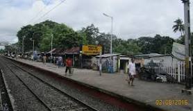 Rail: রেল লাইনে ধস! শিয়ালদহ-বনগাঁ শাখায় ব্যাহত ট্রেন চলাচল