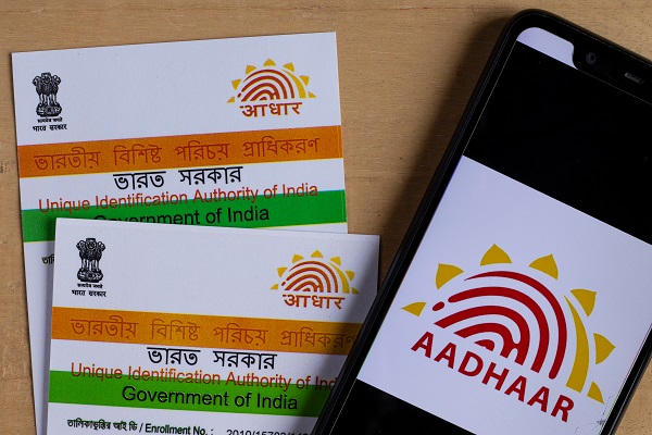 Aadhaar Card: জন্মের প্রমাণপত্র হিসেবে গ্রহণযোগ্য নয় আধার! কী নির্দেশ কেন্দ্রের?