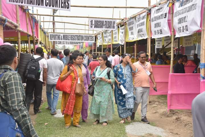 Loksabha Election: ভোটকর্মী হবেন চাকরিহারা শিক্ষকরা! কমিশনের কাছে কী দাবি বিজেপির?